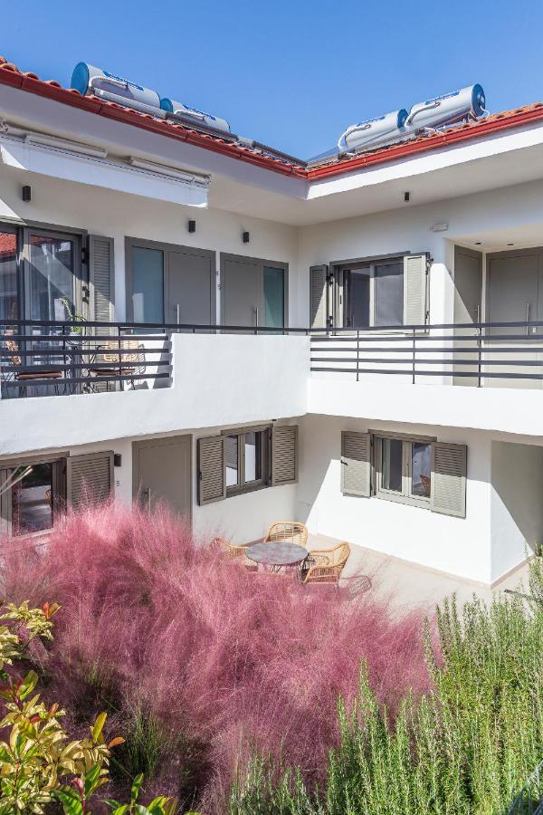 Araliki Apartment Polychrono Exterior foto