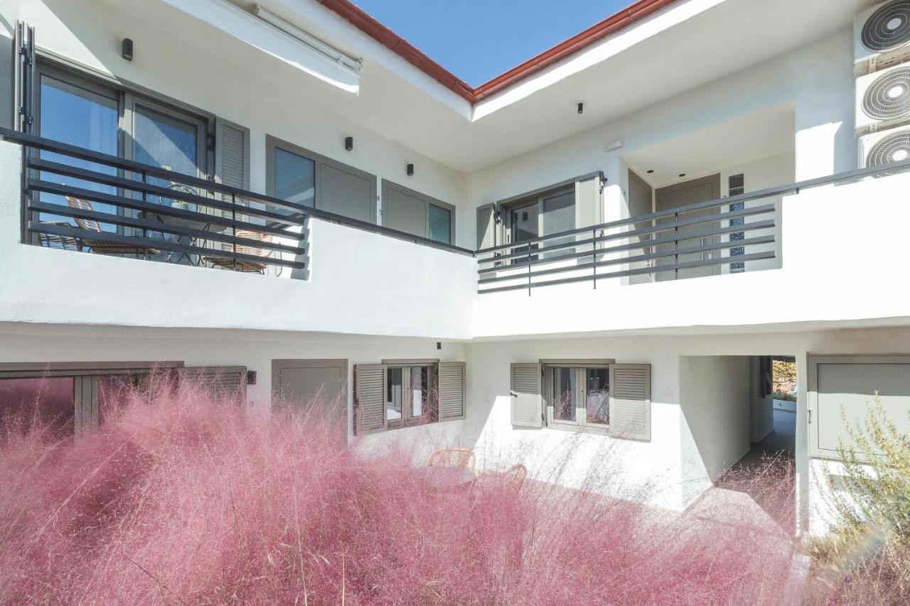 Araliki Apartment Polychrono Exterior foto